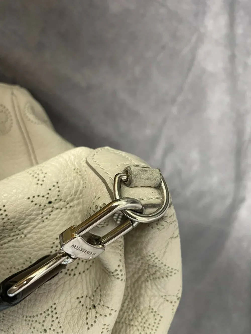 Louis Vuitton Selene PM Shoulder Bag in Winter White Mahina Leather